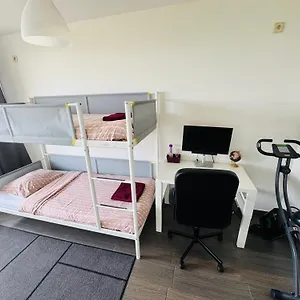 Appartement Meuble 92m2 + 2 Terrasses, Bruxelles